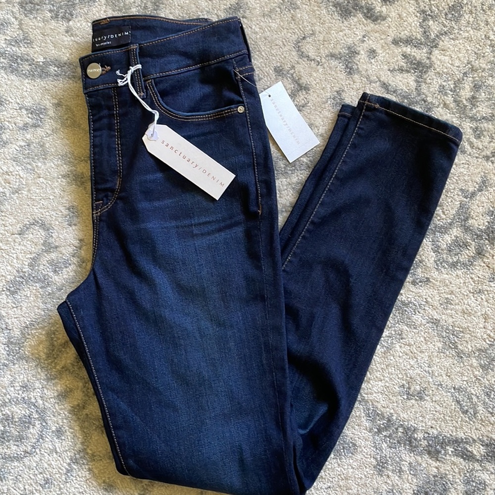 NWT Woman’s Sanctuary High Rise Skinny Ankle Jeans